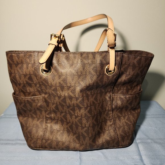 Michael Kors Brown Zip-Top Tote - Picture 6 of 12